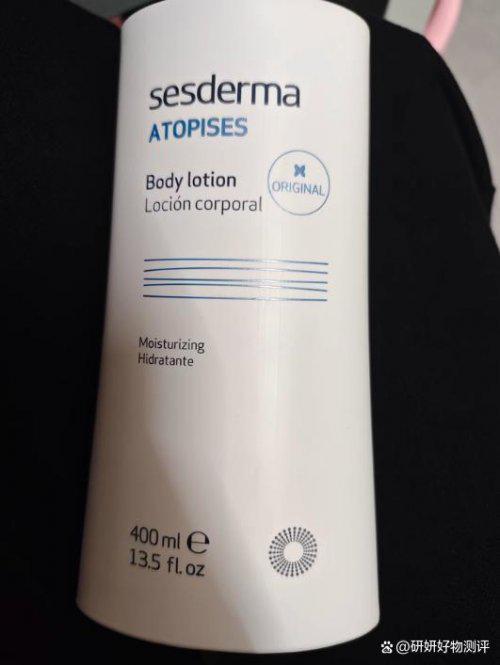 RRYN素影身体乳锁水修复是冬季肌肤本命AG真人网页身体乳哪个牌子的好用？SU