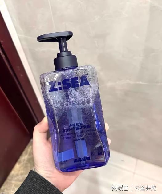 克星实测！6 款换季锁水养出水光肌！ag真人平台第一游戏沐浴露推荐假滑